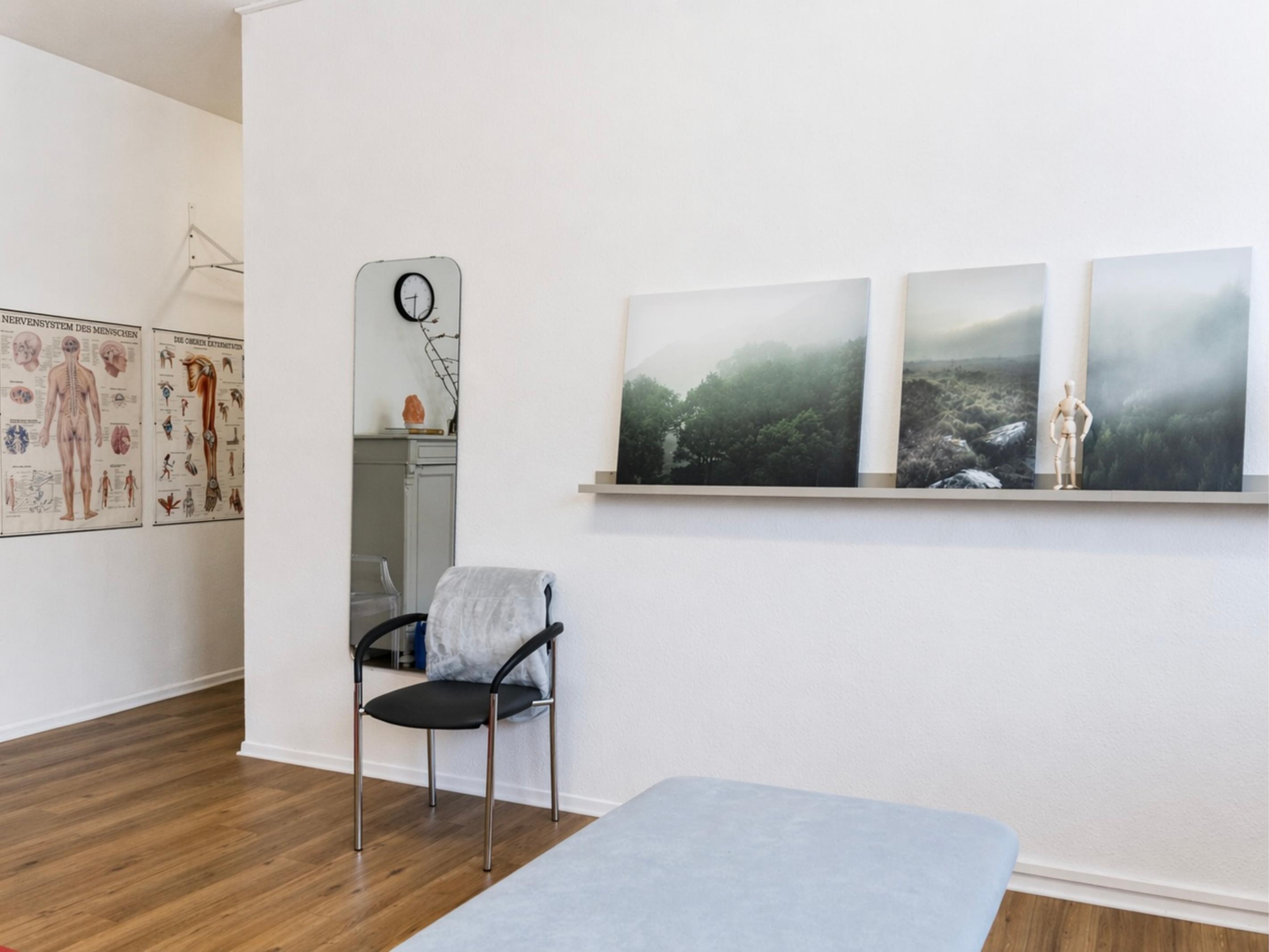 Behandlungsraum 1 – moderne Physiotherapie in Hamburg-Barmbek